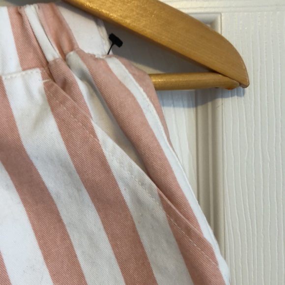 Striped chambray shorts/never worn~W Sz S - Picture 4 of 5